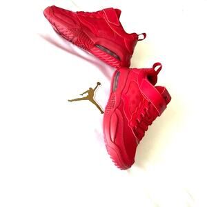Air Jordan Max 200 (PS)‎ Red Sneakers Kids Shoes 1y   NEW